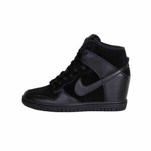 Nike Women’s Dunk Sky High 'Black Out' 🖤